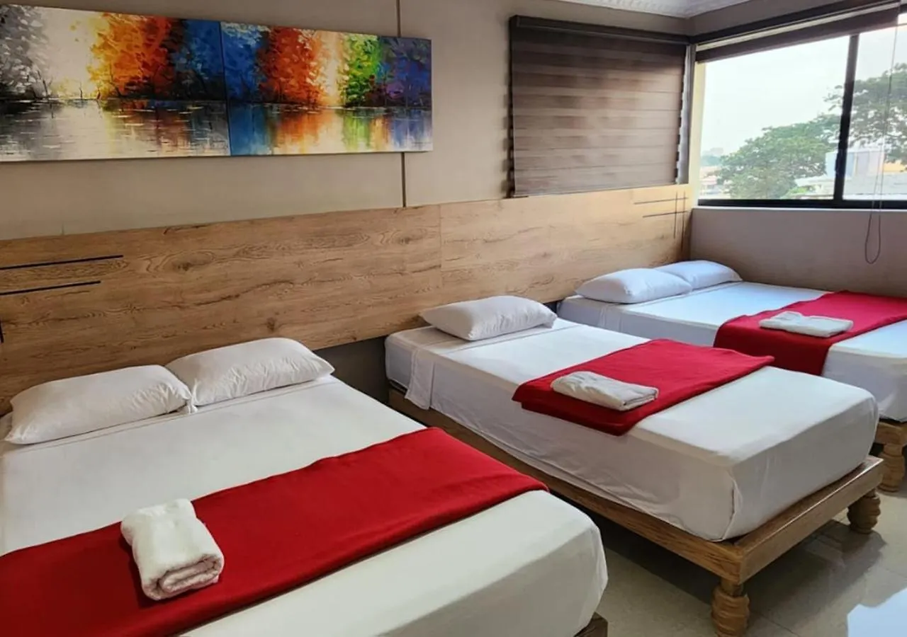 Gasthof Hotel Murali - Cerca Del Aeropuerto De Guayaquil